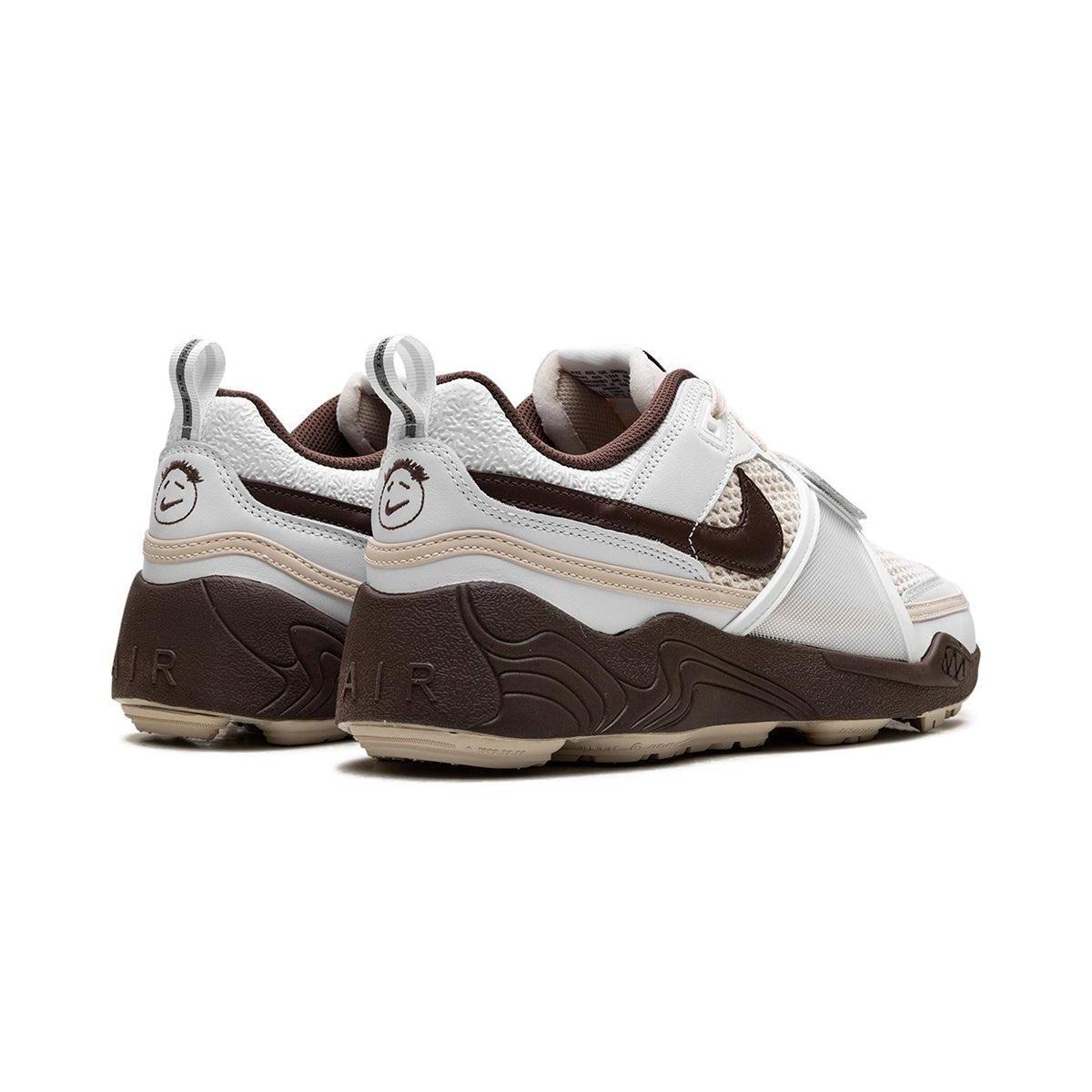 Nike Zoom Field Jaxx Travis Scott Light Chocolate